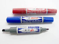Horse ปากกาเคมี 2 หัว ตราม้า (12 ด้าม/1กล่อง) สีน้ำเงิน , สีแดง
