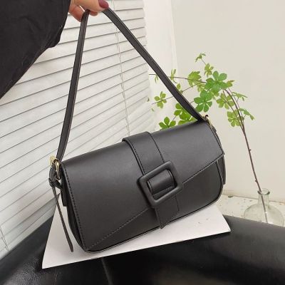 Europe and the United States to restore ancient ways the female 2021 winter fashion underarm texture brim of ladle single shoulder bag ins hot style inclined shoulder bag