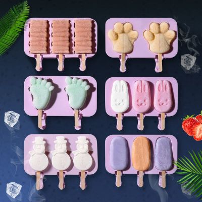 Silicone Ice Cream Mold Reusable Popsicle Molds DIY Homemade Cute Cartoon Freezer Fruit Juice Ice Pop Maker Mould Ice Tray Ice Maker Ice Cream Moulds
