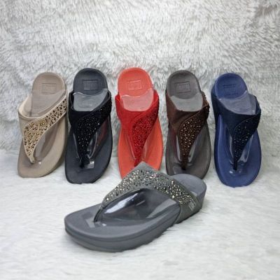 รองเท้าแตะ Fitflop รองเท้าแตะสำหรับผู้หญิง Size 36-40 สินค้ามาใหม่พร้อมส่ง สินค้าตรงปก 100% เบานุ่มใส่สบาย ใส่สวยมาก