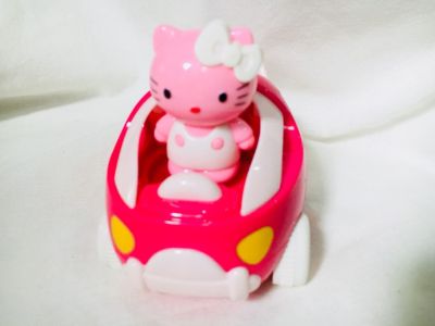 รถคิดตี้ kitty car toys มีลานในตัว แพ็คละ 1 คัน