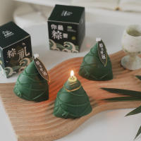 O•urHome [พร้อมส่ง]เทียนหอมบ๊ะจ่างZongzi Scented Candleของขวัญเล็ก ๆ ที่สร้างสรรค์ ของตกแต่งบ้านแฮนด์เมด อุปกรณ์ประกอบฉากภาพ ตกแต่งร้านกาแฟ