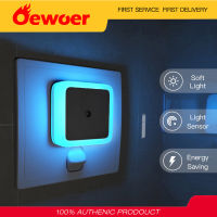 Oewoer LED Night Light Bed Lights Bedroom Mini Wall Lights Auto On/Off Bedside Lamp Nightlight Smart Lighting Energy Saving Light Plug &amp; Play for