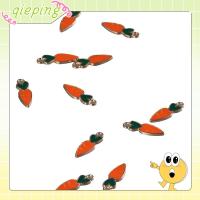 QIEPING 100 pcs ทองสีทอง เครื่องประดับแครอทเคลือบ กว้าง5มม. โลหะผสมอัลลอยด์ จี้แครอทกระต่ายอัลลอย ง่ายต่อการพกพา ยาว16มม. การ์ตูนเรดาร์ชาร์ม งานฝีมือดีไอวาย