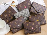 A238.Short wallet กระเป๋าสตางค์ผู้หญิงใบสั้น กระเป๋าแฟชั่น กระเป๋าถือ มีช่องใส่ของหลายช่อง