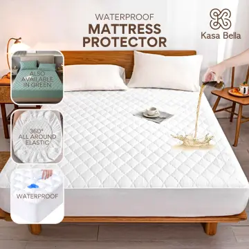 Travel cot mattress store protector