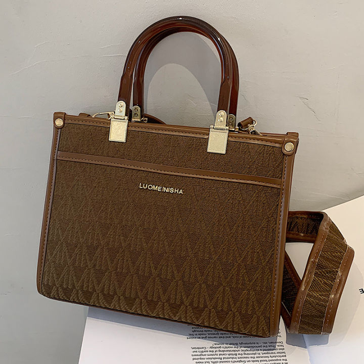 luxury-brand-large-tote-bag-2021-new-jacquard-fabric-womens-designer-handbag-high-capacity-shoulder-messenger-bag-briefcase