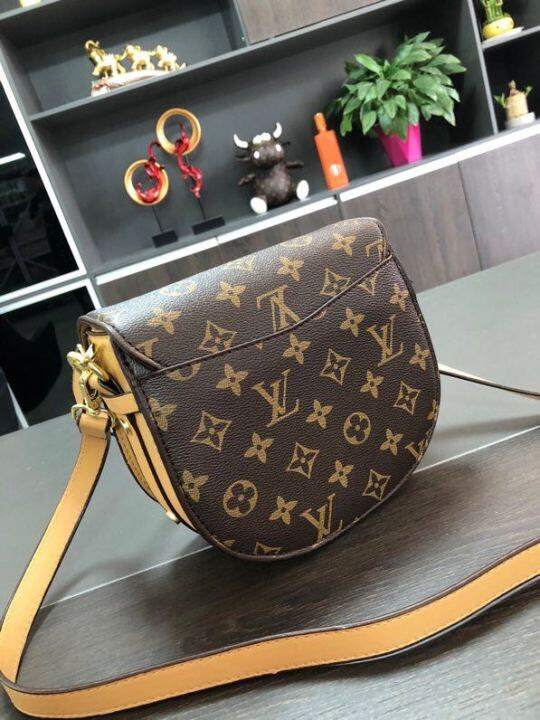 lv-กระเป๋าใส่โทรศัพท์ทรงสลิงสำหรับผู้หญิง-กระเป๋าถือ-lv-ของแท้ของแท้กระเป๋ากล่องแนววินเทจกระเป๋าส่งข้อความแฟชั่นเกาหลีพิมพ์ลายตัวอักษรกระเป๋าครอสบอดี้กระเป๋าสะพายไหล่กระเป๋าใส่เหรียญกระเป๋าใส่บัตรใบเล