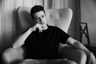 โปสเตอร์ Charlie Puth ชาร์ลี พุท Music Poster รูปภาพขนาดใหญ่ ของขวัญ ของสะสม ของแต่งบ้าน ของแต่งห้อง โปสเตอร์แต่งห้อง โปสเตอร์ติดผนัง 77poster