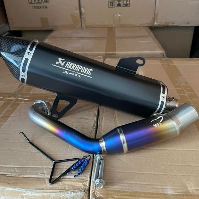 xmax 300 ท่อแต่ง Yamaha xmax 300 (สีดำ) Akrapovic ใส่ได้กับรถปี 2017-2023 มีรูเซ็นเซอร์ คอท่อไทเทเนี่ยมแท้ 2 นิ้ว คอบอมป์ใหญ่ พร้อมจุกลดเสียง