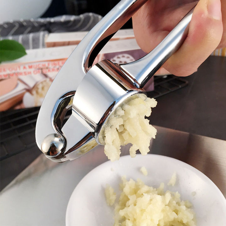 professional-kitchen-garlic-press-กระเทียมบดหนักด้ามจับนุ่มทำความสะอาดง่ายและทนทานสูง