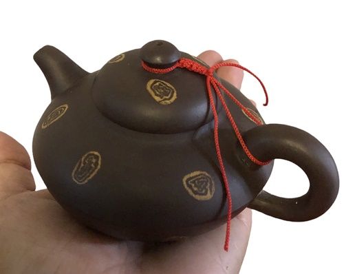 ป้านชา-กาน้ำชา-อี๋ซิง-yixing-กาชาดินเผาสีน้ำตาลเข้ม-จากเจึยงซู-เซี่ยงไฮ้-ประเทศจีน-ขนาด-11x8x6-5-cm-บรรจุ-100-cc