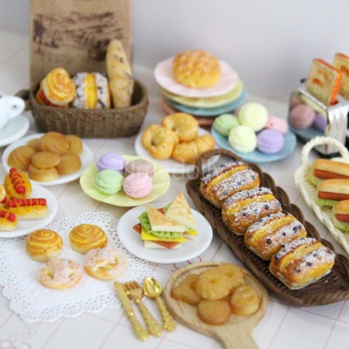 1:12 Miniature Waffle Mini Taiyaki Biscuit Simulation Food,dollhouse  Kitchen Decoration Toys Accessories 