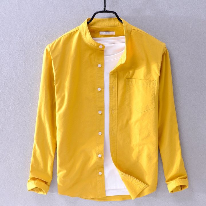 2023เสื้อผ้าฝ้ายแขนยาวแท้สำหรับผู้ชายคอตั้งสีเหลืองเสื้อลำลองเสื้อผ้าสีทึบผู้ชายสำหรับฤดูใบไม้ร่วง