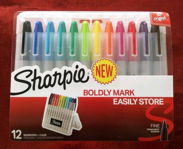 Sharpie ปากกามาร์กเกอร์ ชาร์ปี้ Marker Fine 12 สี SHARPIE ปากกามาร์เกอร์กล่องตั้งได้ ไฟน์ 1.0 mm 12 สี (4895151492592)