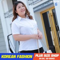 Plus size เสื้อผ้าสาวอวบ❤ เสื้อสาวอวบอ้วน ไซส์ใหญ่ ผู้หญิง เสื้อเชิ้ตทำงาน ใส่ทำงาน เชิ้ตทำงาน ทรงหลวม แขนสั้น คอปก สีขาว ฤดูร้อน สไตล์เกา V728