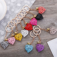 Hollow Out Love Heart พวงกุญแจโลหะน่ารัก Bell Tag Keyrings สีทึบกระเป๋าเครื่องประดับรถ Trinket อุปกรณ์เสริม Key ผู้ถือ Gift