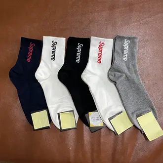 Mens supreme outlet socks