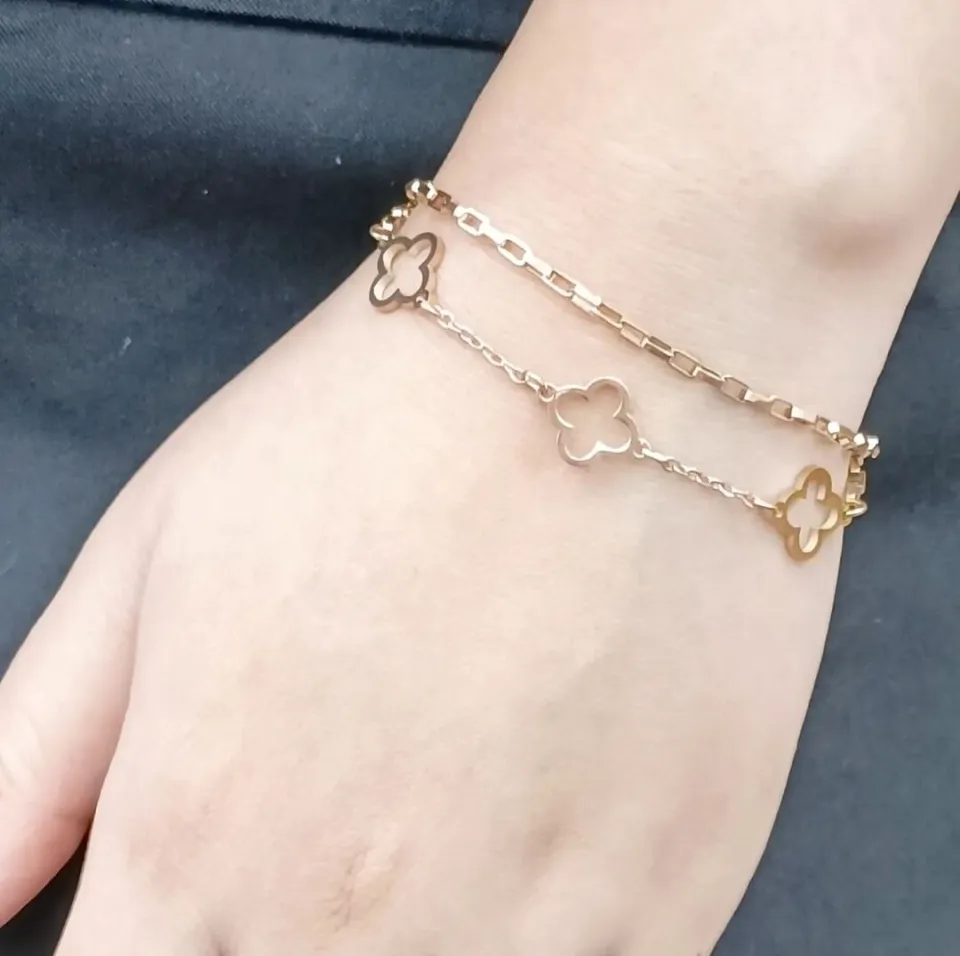 Gelang Titanium LV Clover Anti Karat Model Korea