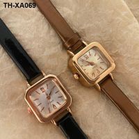 2023 fire version light luxury thin strap square watch literary retro temperament womens high-value quartz