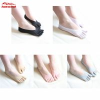 HW 1Pair Women Antiskid Invisible Lace Toe Socks Blend Cotton Fashion Nonslip Socks