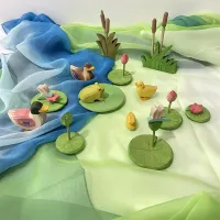 ฤดูร้อน Pond Figures ชุดไม้โลตัสเป็ด Cattail หญ้า Dragonfly Frog Figures เปิดขนาดเล็ก World Play ของเล่นเด็ก