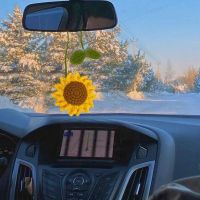 1pcs Sunflower Pendant Hand-hooked Flowers Car Rearview Mirror Decorative For Home Pendant Package Car Interior Accessories H6B0