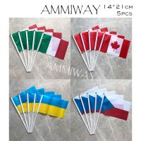 【hot】 AMMIWAY 14x21cm 5pcs Canada Ukraine Hand Flag with Pole Czech Small Waving