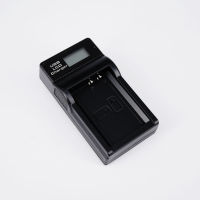 แท่นชาร์จแบตเตอร์รี่กล้อง LCD BATTERY CHARGER CANON รุ่น LP-E10 Small