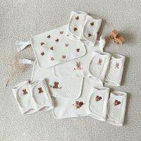 【CC】 Ins Wind Korean Baby Burp Cloths Sets Cotton Waist Accessories Saliva Dinner Bibs