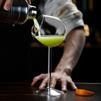 【CW】◐✶◕  Bar Goblet Cocktail Glass Pea Oblique Shot Wine