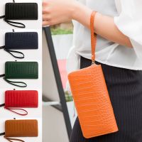 Dompet Koin ซิปกระเป๋าสตางค์แฟชั่นสุภาพสตรีหลายกระเป๋าแบ่งช่อง