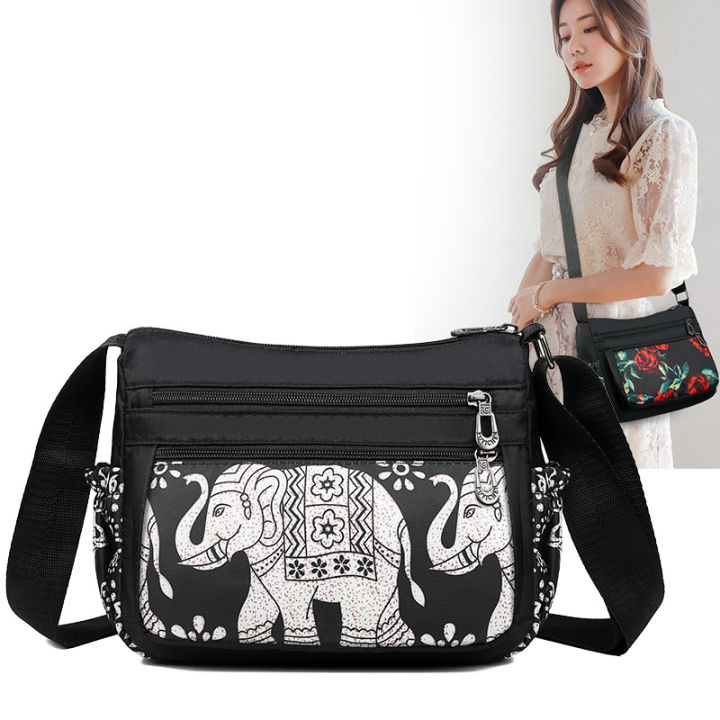 middle-aged-and-elderly-womens-lightweight-2021-new-shoulder-bag-mom-fashion-printed-travel-crossbody-bag-2023