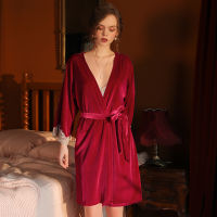 Winter Velvet Pajamas Robes Lace Bathrobes y Deep V Dressing Gowns Women Sleepwear Robe with Sashes Loungewear Warm