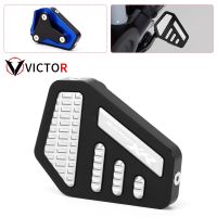 Motorcycle Rear Foot Brake Lever Peg Pad Enlarge Extender Footrests Pedals For BMW S1000XR S 1000XR S 1000 XR S1000 XR 2020-2022 Phone Camera Flash Li