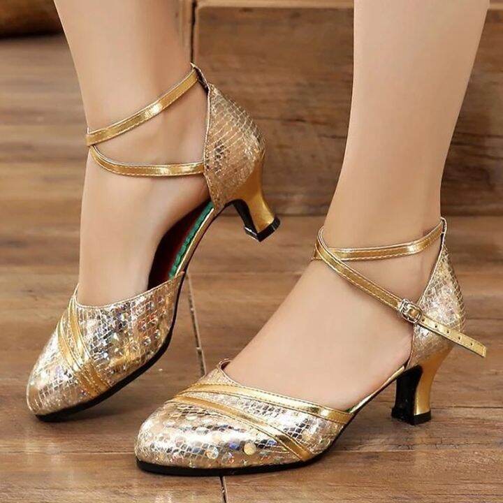 Salsa dancing hot sale shoes store