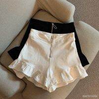 COD สินค้าเฉพาะจุดHot Girl Ruffled Wide Leg Shorts Women s 2022 New High Waist Black Casual Hot Pants . กางเกงขาสั้น