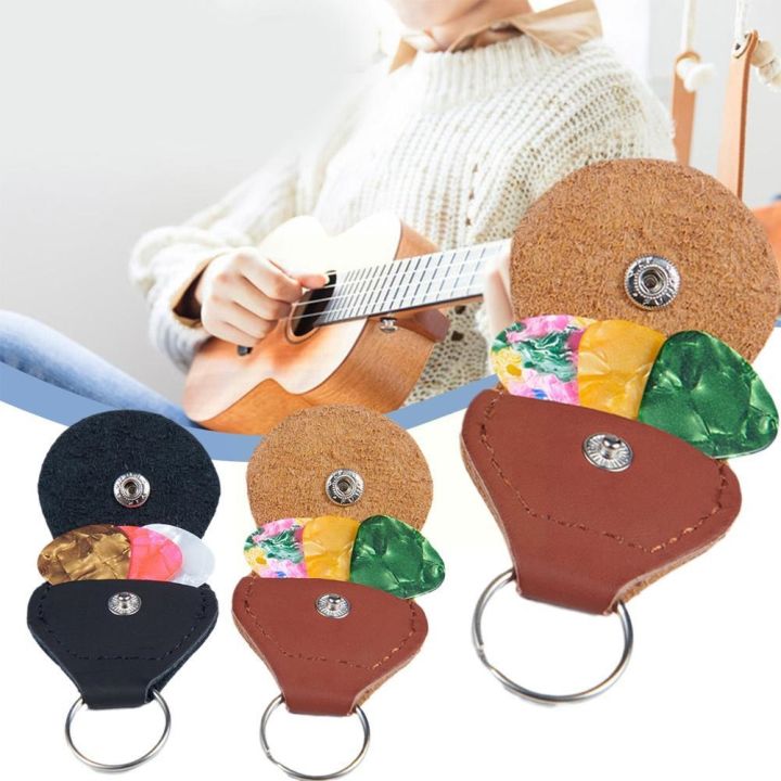 1pc-guitar-picks-holder-case-with-4-guitar-picks-plectrums-bag-mediator-pu-leather-black-brown-fashion-for-guitar-accessori-u7e2