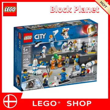 Lego city people online pack space