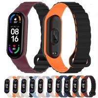 ✘☫ ซิลิโคนสร้อยข้อมือแม่เหล็กสำหรับ Xiaomi Mi Band 7 6 5 4 3 สายรัดข้อมือ Correa Mi Band 7 6 เข็มขัด Mi Band 5 อุปกรณ์เสริม