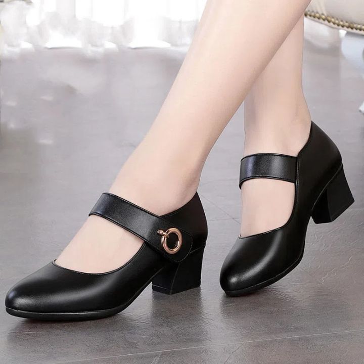 women-sweet-comfortable-buckle-strap-hollow-out-white-summer-flat-shoes-ladies-casual-anti-skid-black-stylish-street-shoes-h5746