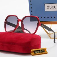 3232ใหม่ Gucci Polygon ส่วนบุคคลแว่นกันแดดพรีเมี่ยมหรูหราท่องเที่ยวกลางแจ้งแวววาวแว่นกันแดดสีชมพูผู้ชายและผู้หญิง