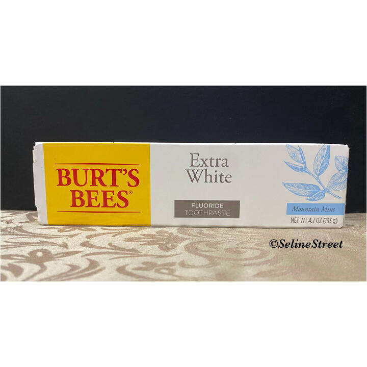 Burt’s Bees Extra White Fluoride Natural Toothpaste Mountain Mint 133g