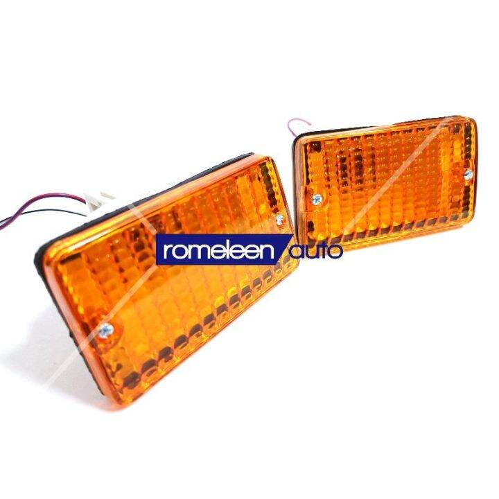 Mitsubishi L300 FB / Versa van Front Bumper Signal Light Lazada PH