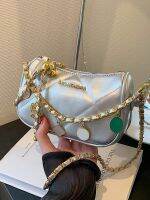 Rhombus chain bag womens new 2023 fashion high-end silver shoulder bag summer popular explosive crossbody bag 【QYUE】