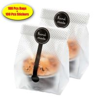 100pcs Translucent Plastic Bags/Cellophane Bags with 100pcs Handmade Stickers Good for Cookie Cake Chocolate Candy Wrapping