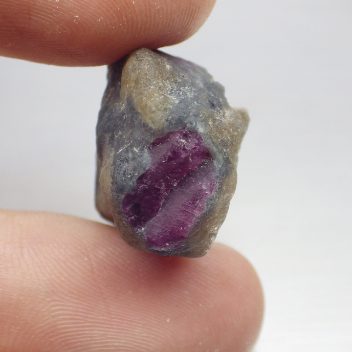 พลอย-ก้อน-รูบี้-ทับทิม-ดิบ-ธรรมชาติ-แท้-natural-unheated-ruby-tanzania-หนัก-37-85-กะรัต