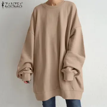 baggy sweatshirt