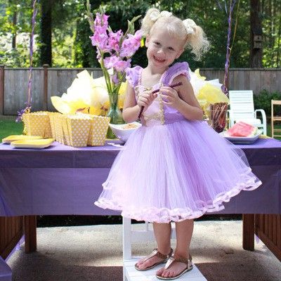 Christmas princess dress and long hair princess dress up suitable for toddler girls birthday party puff sleeve mesh dress cosplay children fancy costume