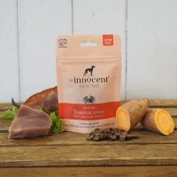 GOP ขนมสุนัข ขนมสุนัขInnocent hound รสปูและปลาทูน่า Low fat แบบนิ่ม จากอังกฤษ ขนมหมา ขนมสัตว์เลี้ยง